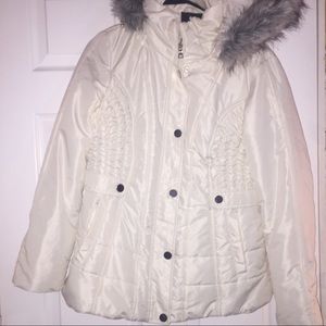 White D.E.T.A.I.L.S Winter Jacket (Size M)